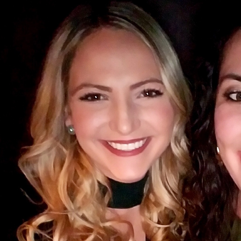 Meet your Posher, Lauren